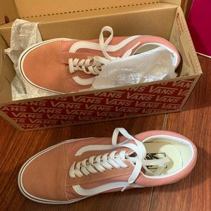 Pink old skool Vans